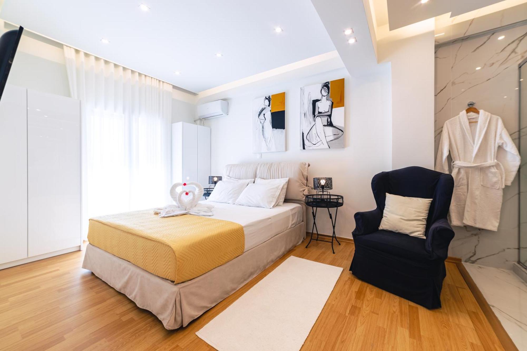 D9 Center Of Glyfada * Athens